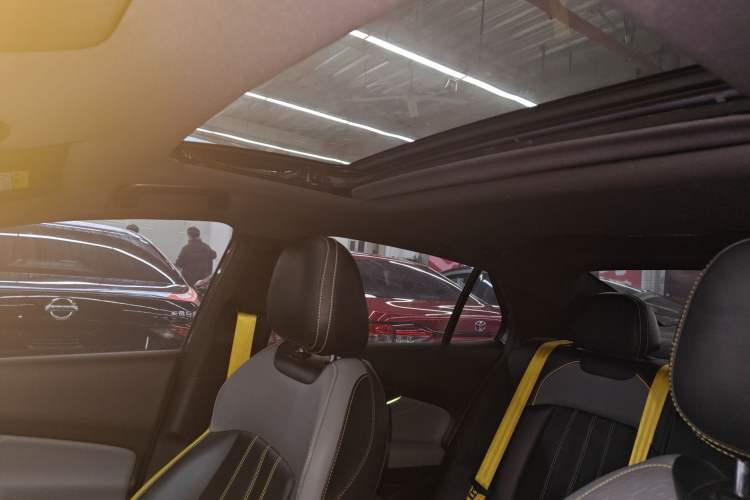 Used GAC Trumpchi EMPOW 2021 270T DCT J16 Version
