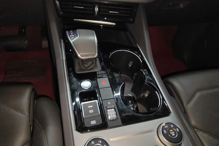 Used Volkswagen Touareg 2019 2.0 TSI Ruiyi Edition China V Standard
