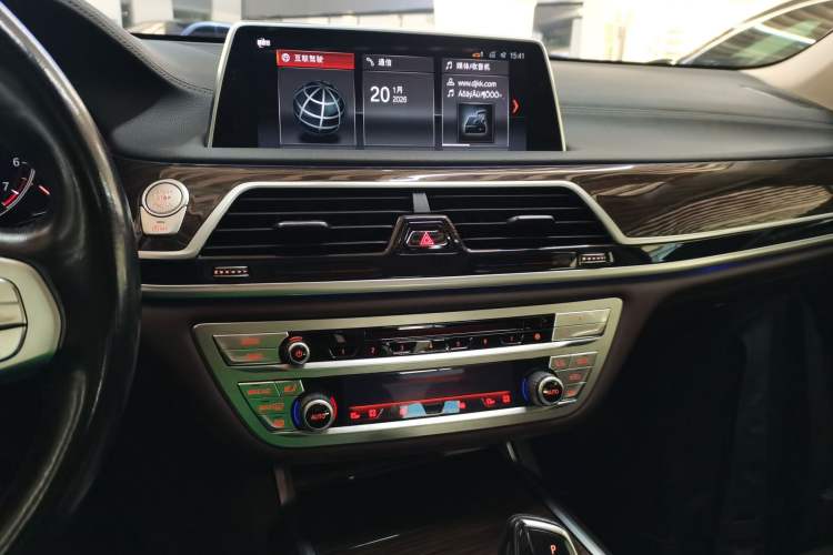 Used BMW 7 Series 2018 730Li Leading Model Excellence Package
