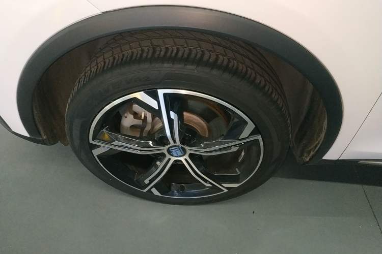 Used BYD Tang New Energy 2021 DM 2.0T Four-Wheel Drive Performance Edition Prestige Model
