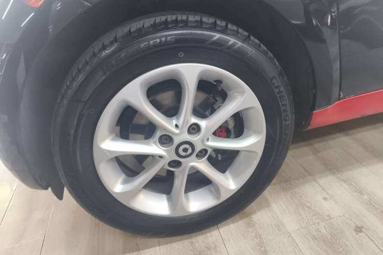 Used  fortwo 2018 1.0L 52kW Hardtop Dynamic Version China V
