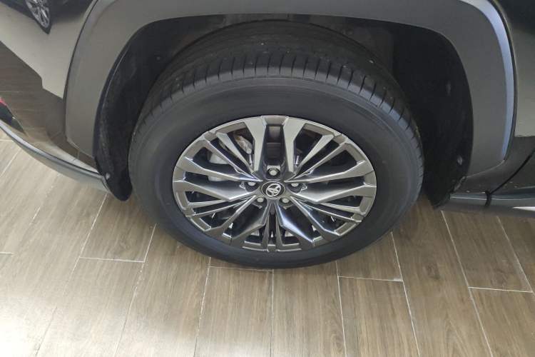 Used Toyota Wildlander 2023 Dual-Motor 2.5L E-CVT Four-Wheel Drive Prestige Edition
