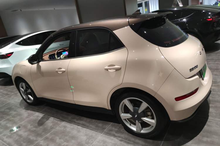 Used ORA Good Cat 2021 400km Standard Range Venus Edition Lithium Iron Phosphate
