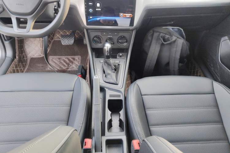 Used Volkswagen Lavida 2019 Lavida Start 1.5L Automatic Trendy Version China VI Standard
