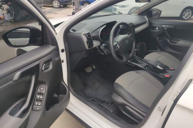 Used Citroen C3-XR 2019 230THP DCT Yue Ling Edition
