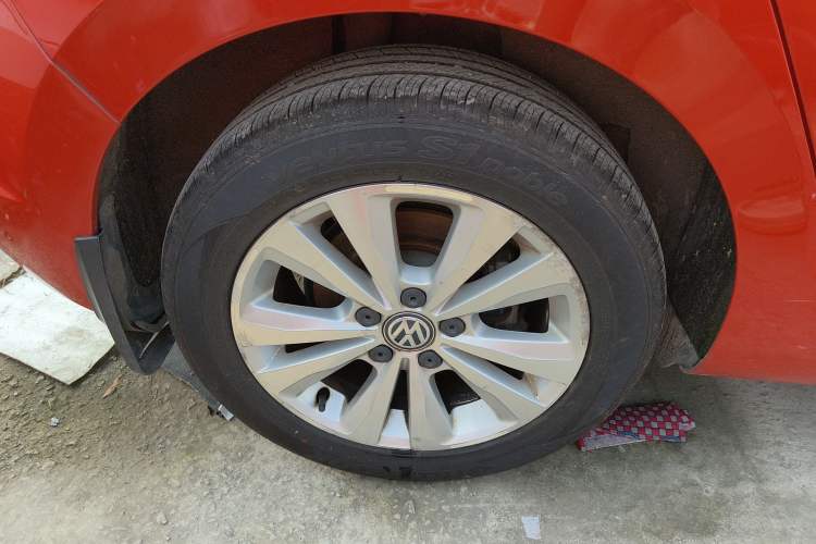 Used Volkswagen Golf Sportsvan 2016 230TSI Automatic Trend Edition
