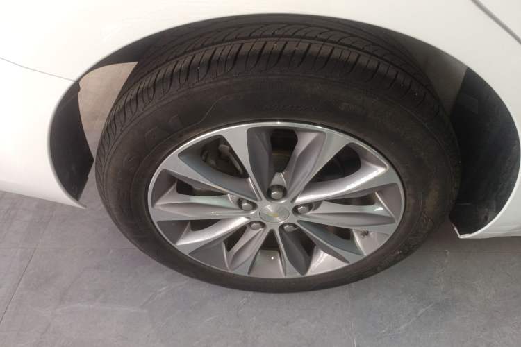 Used Chevrolet Monza 2022 320 Automatic Enjoyment Sunroof Version
