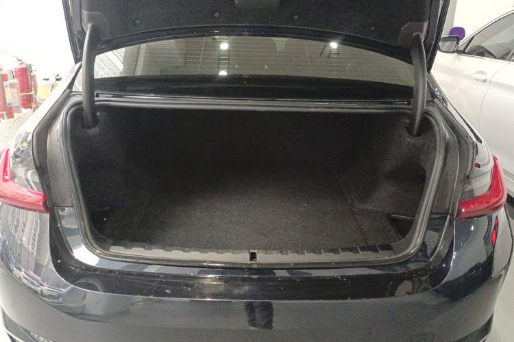 Used BMW i3 2025 eDrive 35 L