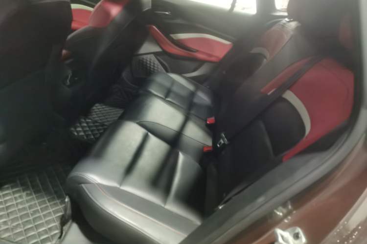 Used MG 5 2022 180 DVVT CVT Youth Luxury Edition
