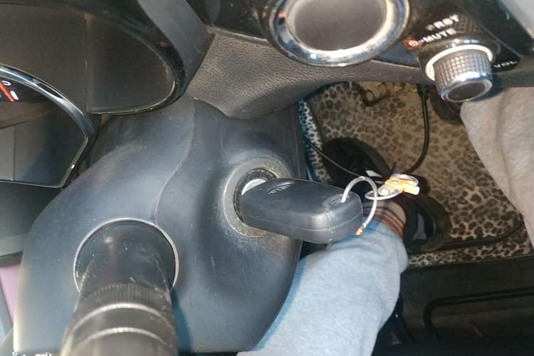 Used Kia K2 2012 Hatchback 1.4L Automatic Cool Edition
