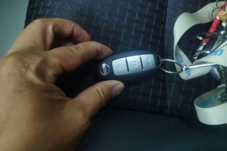 Used Nissan Tiida 2019 1.6L CVT Smart Enjoyment Version China VI Standard