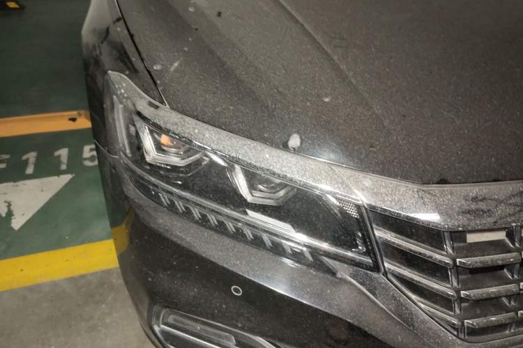 Used Volkswagen Passat 2019 330TSI Luxury Edition China VI Standard
