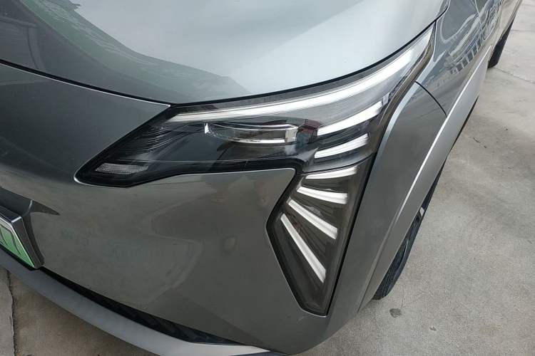 Used AION Y 2023 Younger Star Edition