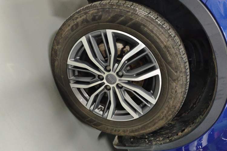 Used Geely Auto Emgrand X7 Sport 2020 1.8TD DCT ZhiZun PRO
