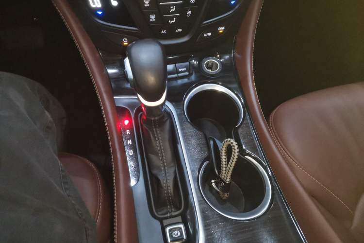 Used Buick Envision 2019 28T Four-Wheel Drive Elite Version China VI Standard
