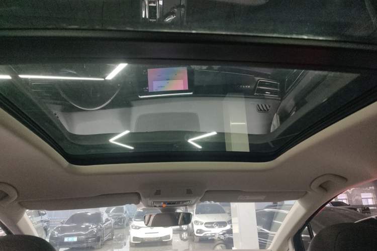 Used Volkswagen Viloran 2022 380TSI Prestige Edition
