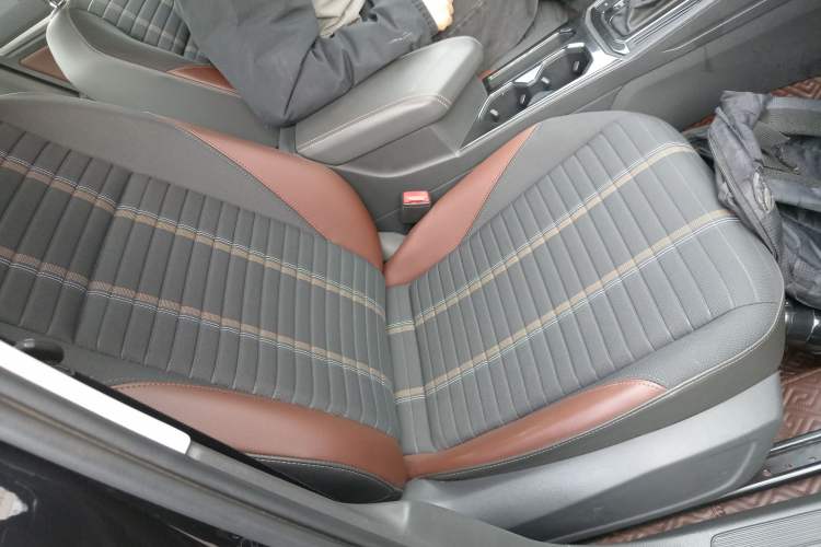 Used Volkswagen Lavida 2019 280TSI DSG Comfort Edition China VI standard
