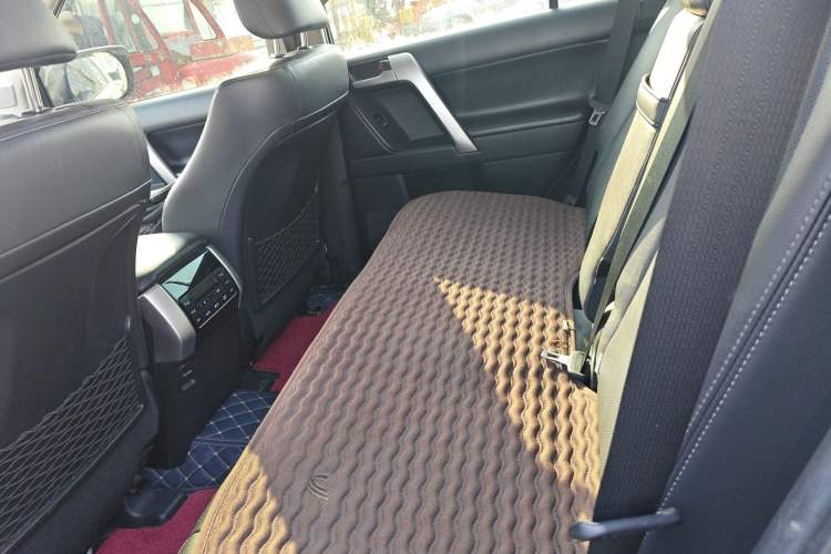 Used Toyota Prado 2019 3.5L Automatic TX-L Deluxe Edition with Rear-Mounted Spare Tire
