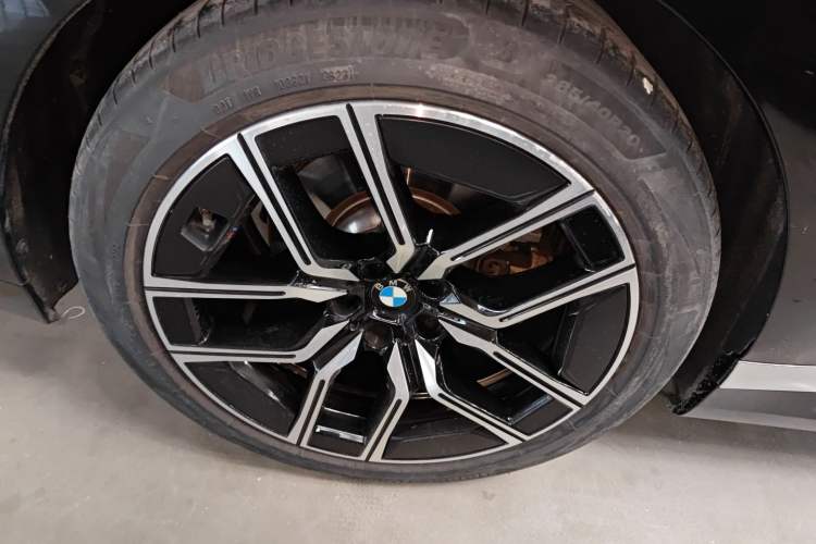 Used BMW 7 Series 2023 735Li M Sport Package