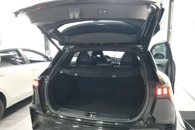 Used Lynk & Co 06 2020 1.5T JinPro model
