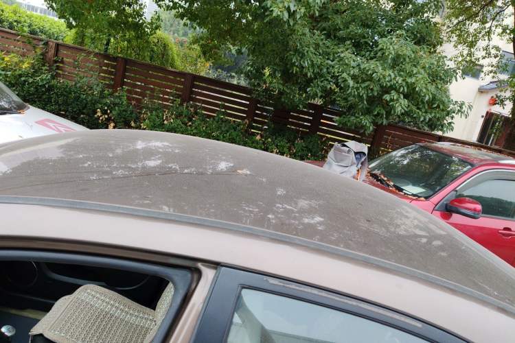 Used  Heyue 2012 1.5L Manual Luxury Sport Edition