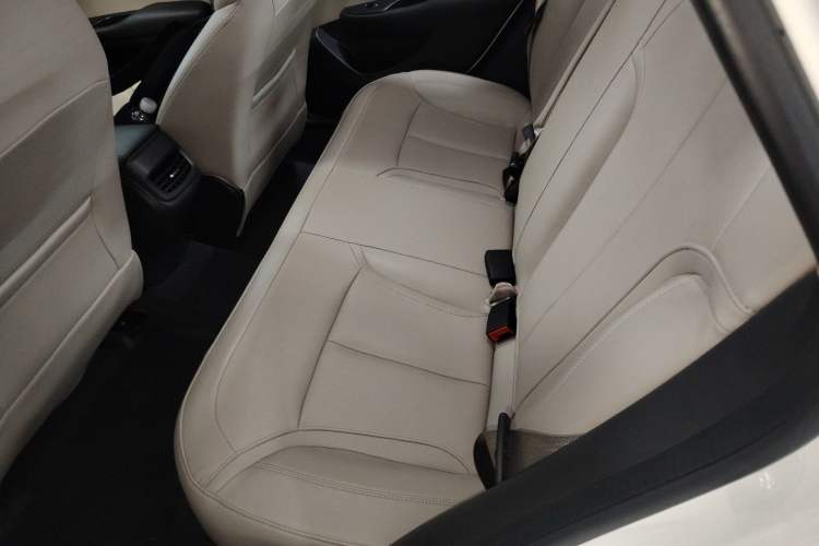 Used Buick GT 2018 15T Dual-Clutch Elite Model China V Standard
