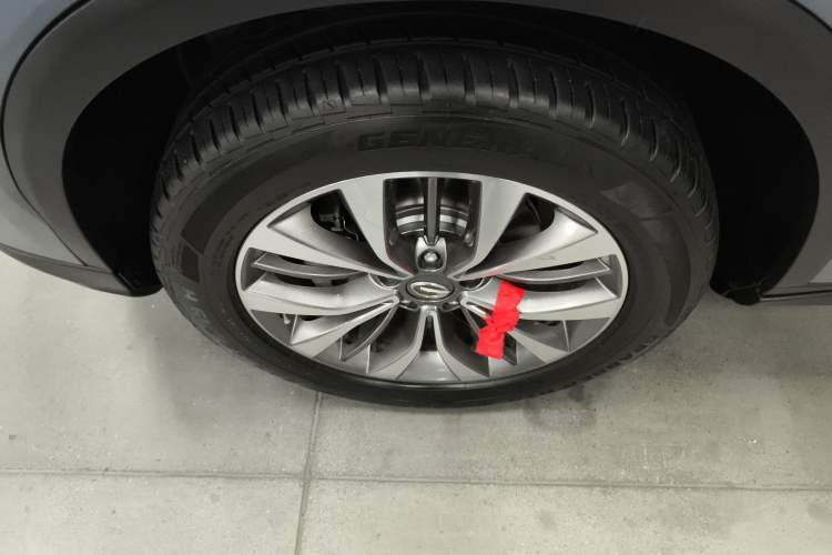 Used GAC Trumpchi GS8 2017 320T Two-Wheel Drive Luxury Smart Connectivity Version (7 Seats)