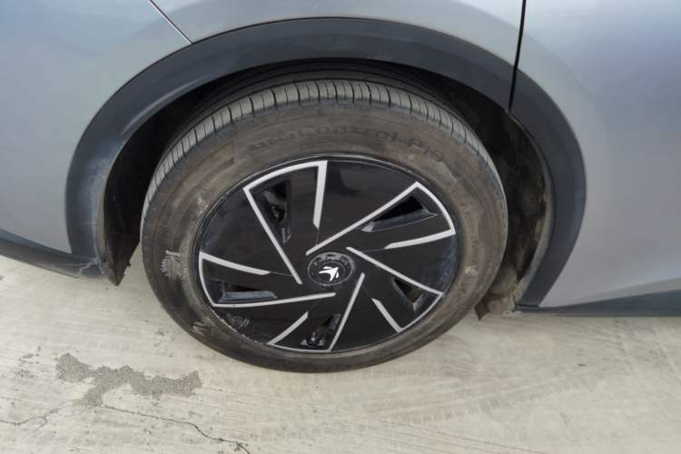 Used ARCFOX Alpha S5 2025 560PRO 185kW
