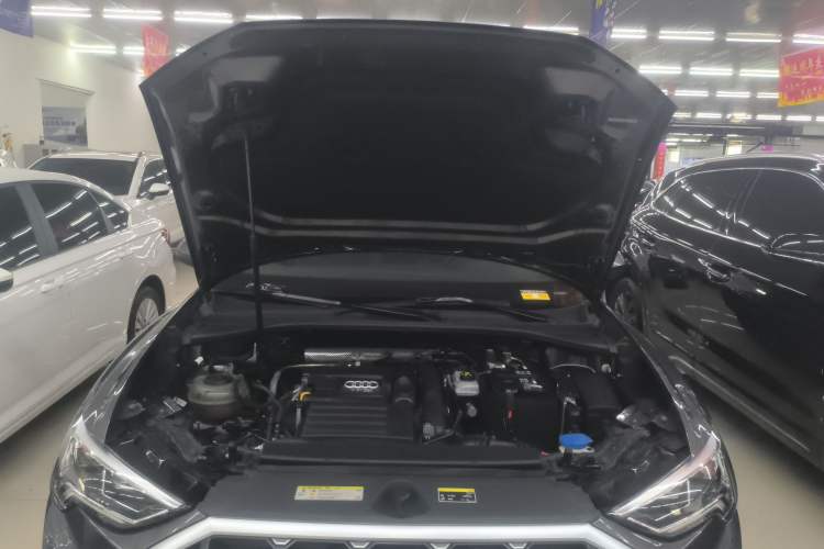 Used Audi Q3 2019 35 TFSI Fashion Dynamic Model
