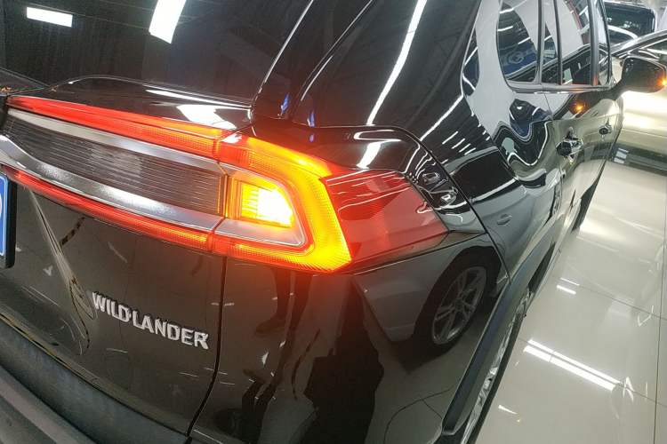 Used Toyota Wildlander 2020 2.0L CVT Two-Wheel Drive Luxury Edition