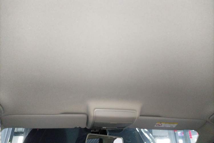 Used Volkswagen Tiguan L 2018 Revised Version 330TSI Automatic Two-Wheel Drive Comfort Edition