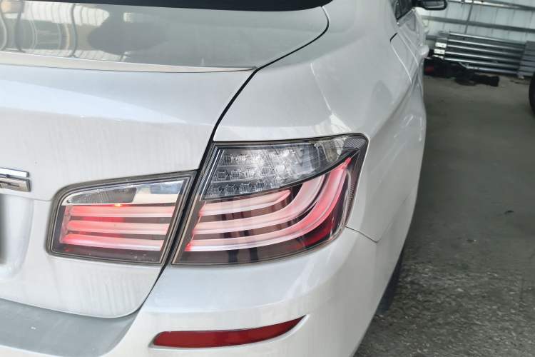 Used BMW 5 Series 2014 520i Elegant Edition