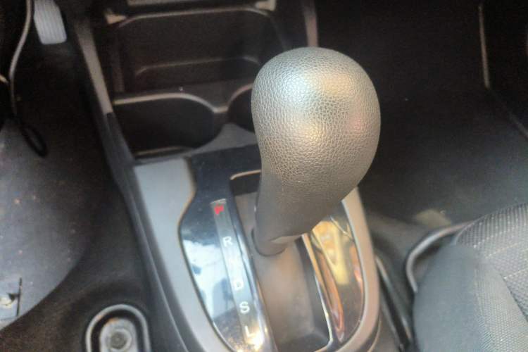 Used Honda Fit 2018 1.5L CVT Comfort Sunroof Version