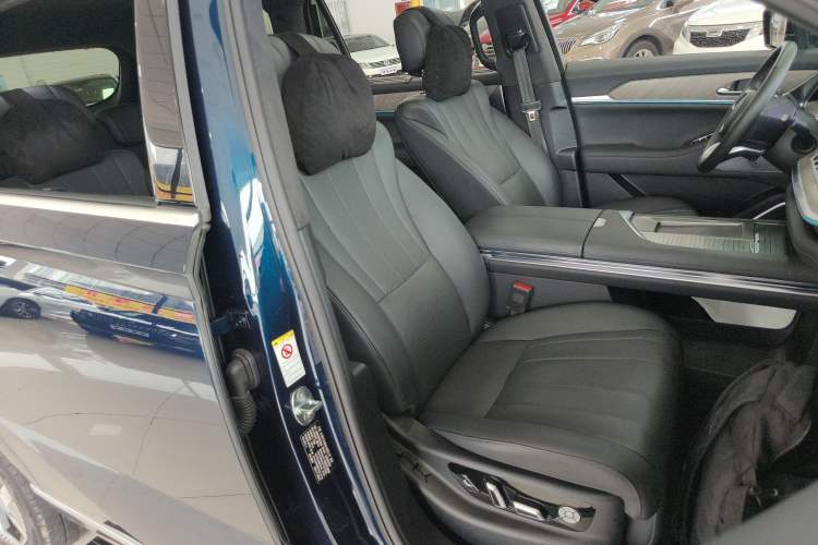 Used Wey Lanshan 2023 Four-Wheel Drive Ultra-Long Range Version
