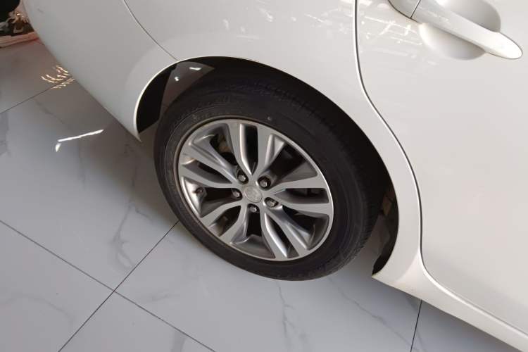 Used Buick GT 2021 1.3T Automatic Mild Hybrid Elite Version
