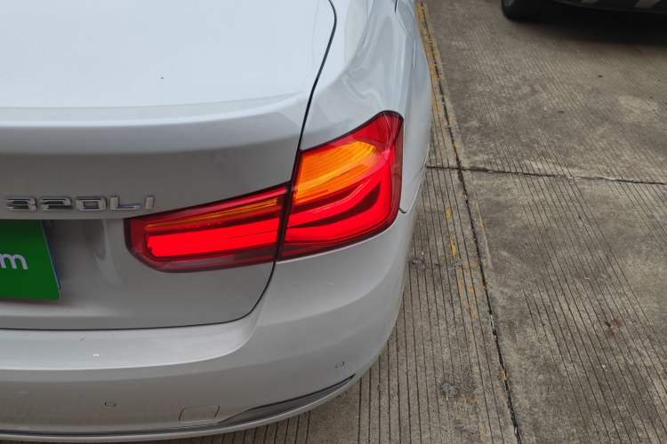 Used BMW 3 Series 2019 320Li Fashion Model
