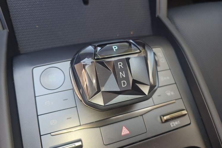 Used BYD Qin L 2024 DM-i 120KM Leading Model
