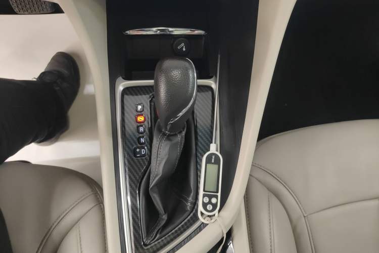 Used Buick GL6 2018 18T 6-Seater Elite Model