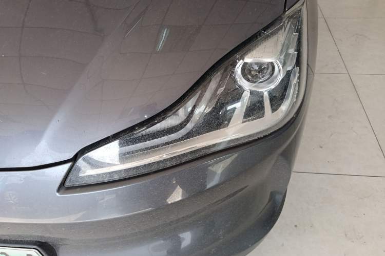 Used NETA V 2021 Long-Range Entertainment Edition Upgrade Model