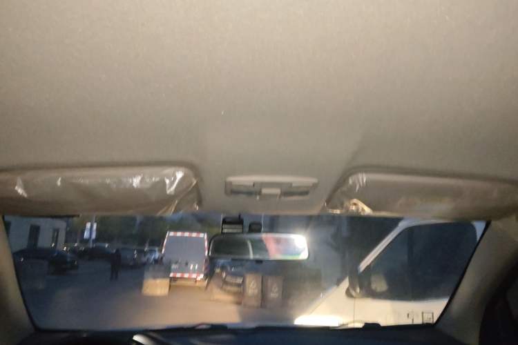 Used Isuzu JLM 2022 2.8T Classic Diesel 4x4 Comfort Version Standard Wheelbase JE493ZLQ6E
