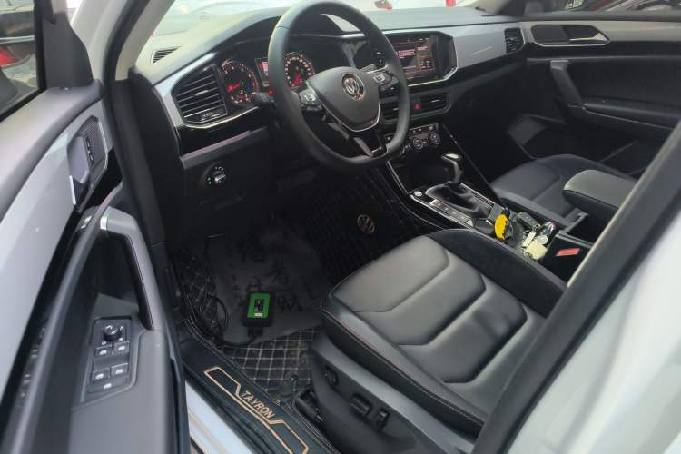 Used Volkswagen Tayron 2019 330TSI Two-Wheel Drive Luxury Model China VI Standard
