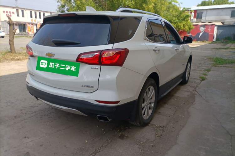 Used Chevrolet Equinox 2017 550T Automatic All-Wheel-Drive Top-Tier Version