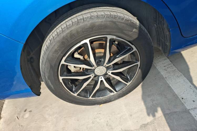 Used BYD Song MAX 2017 1.5T Automatic Smart Connect Prestige 7-Seater