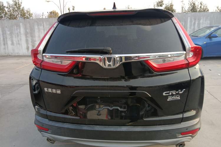 Used Honda CR-V 2017 240TURBO CVT Front-Wheel Drive Fashion Edition