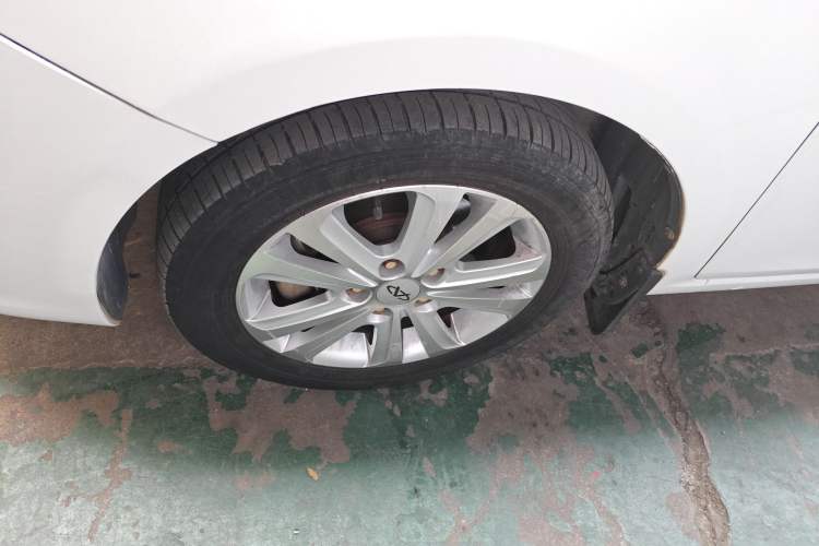 Used Chery E3 2013 1.5L Manual ZhiShang Model