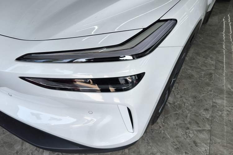 Used ONVO L60 2024 60 kWh All-Wheel Drive
