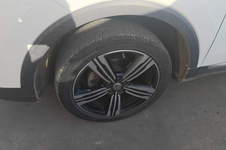 Used MG ZS 2018 1.5L Automatic Luxury Edition China V Standard