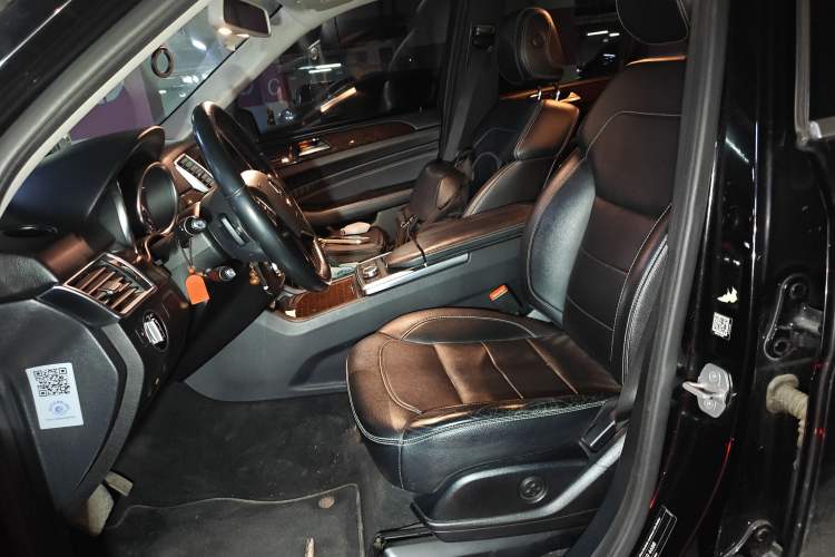 Used Mercedes-Benz M-Class 2014 ML 350 CDI 4MATIC
