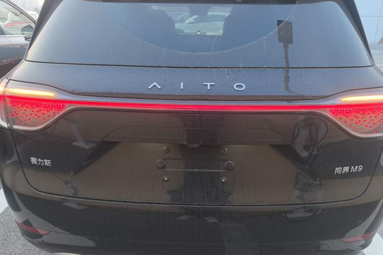 Used Hima AITO M9 2024 Range-Extended Ultra Version 42 kWh 6-Seater Model