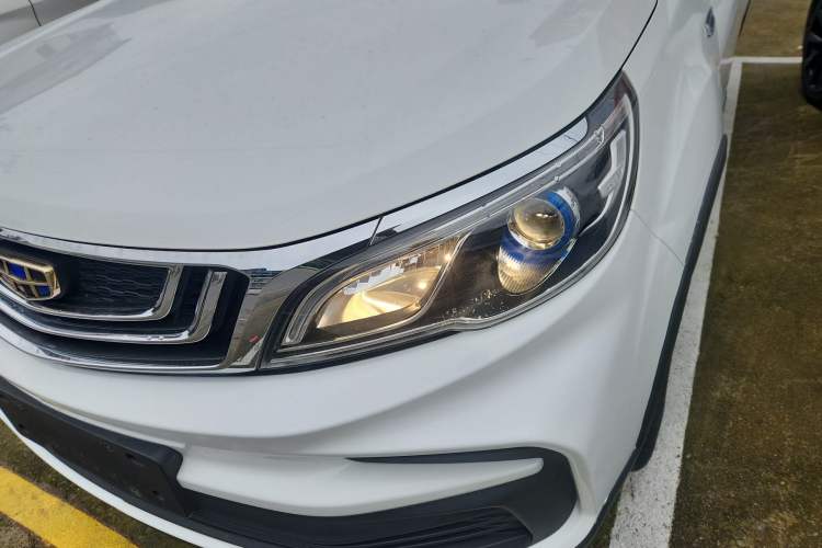 Used Geely Auto Vision X3 2019 Upgraded Model 1.5L CVT Prestige Version
